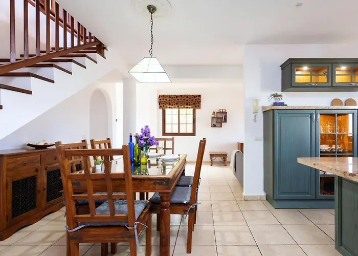 Дом отдыха Live Cala