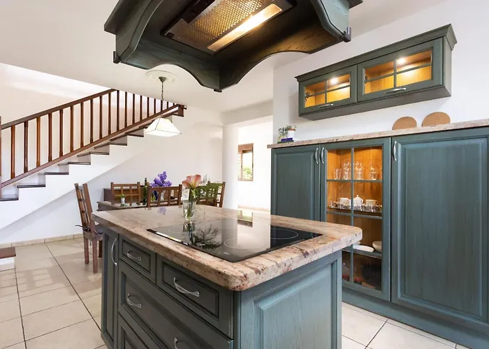 Live Cala Санта-Урсула