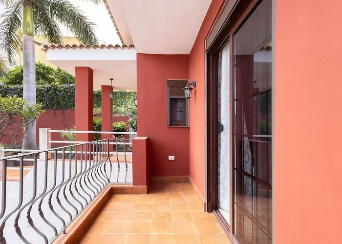 Live Cala Дом отдыха Санта-Урсула