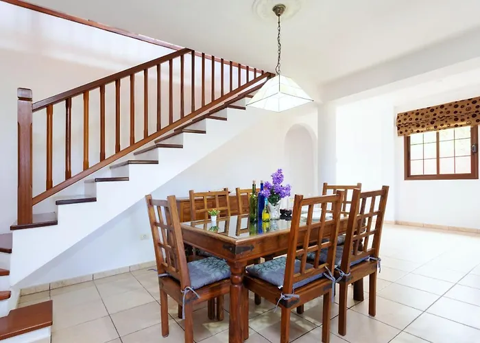 Дом отдыха Live Cala *